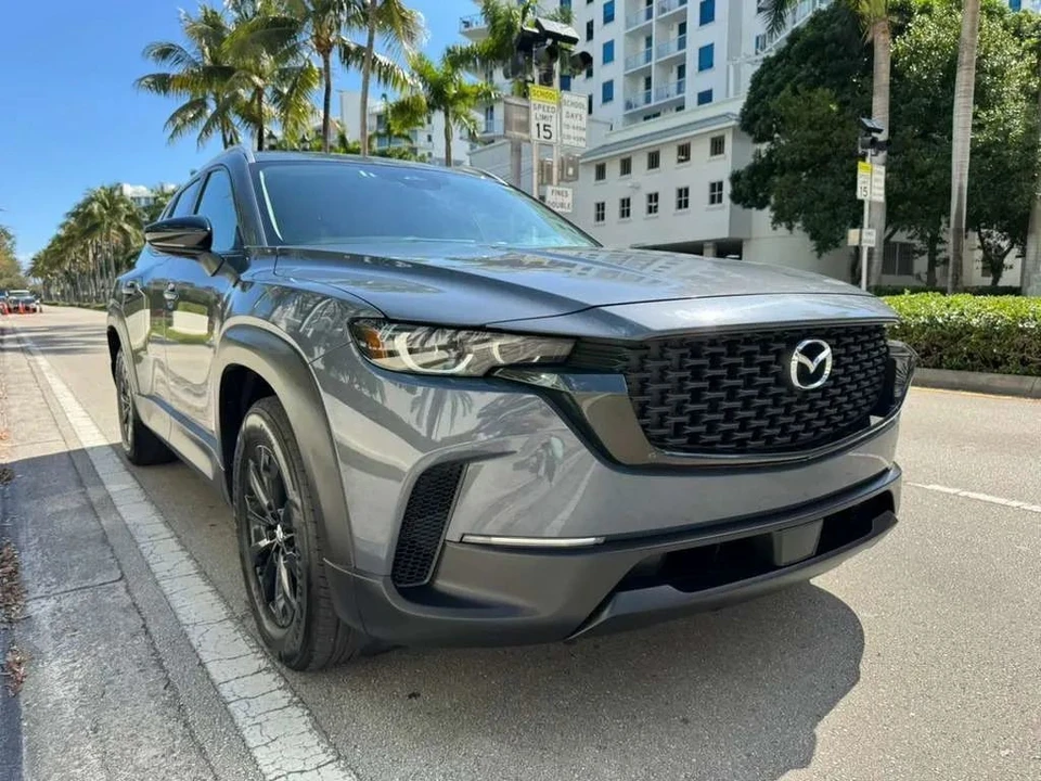 2025 Mazda CX-50 - Image 8 of 12
