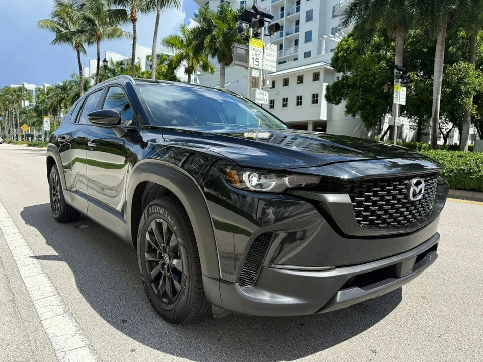 2025 Mazda CX-50 - Image 4 of 12
