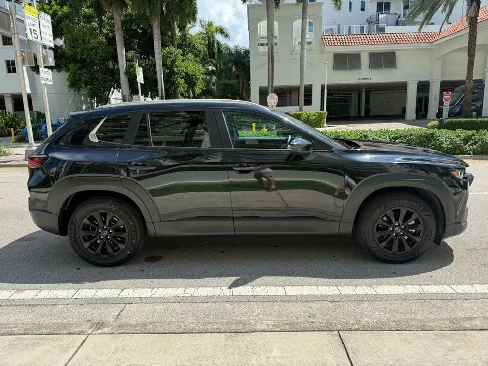 2025 Mazda CX-50 - Image 5 of 12