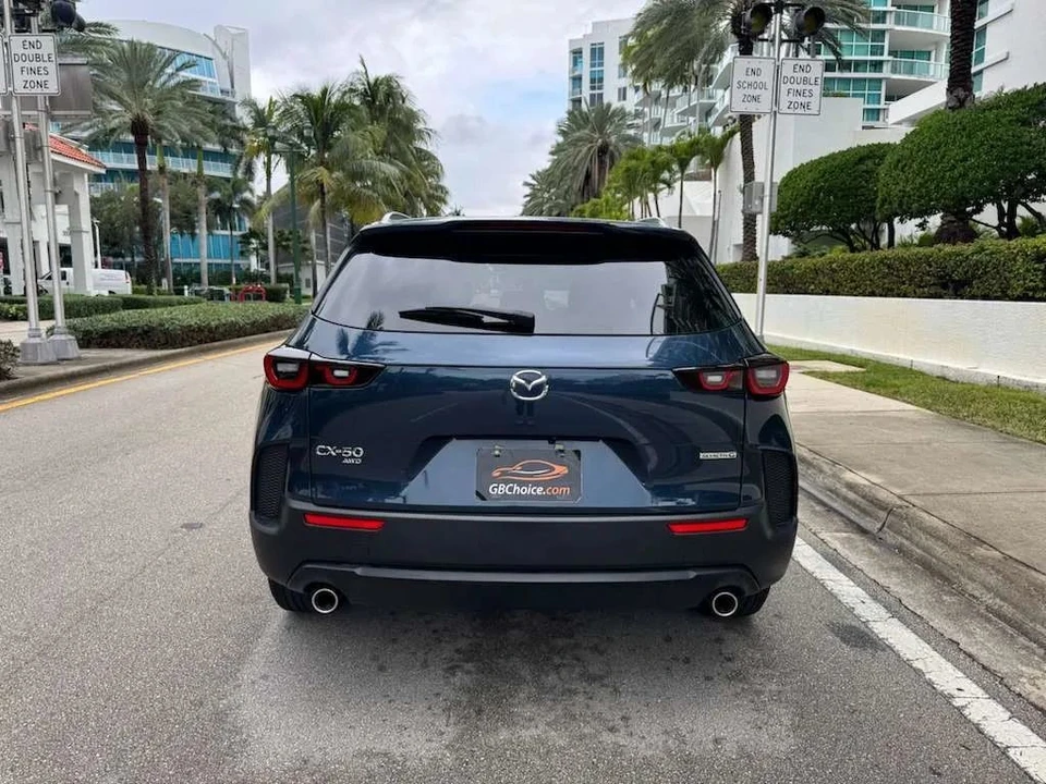2025 Mazda CX-50 - Image 4 of 12