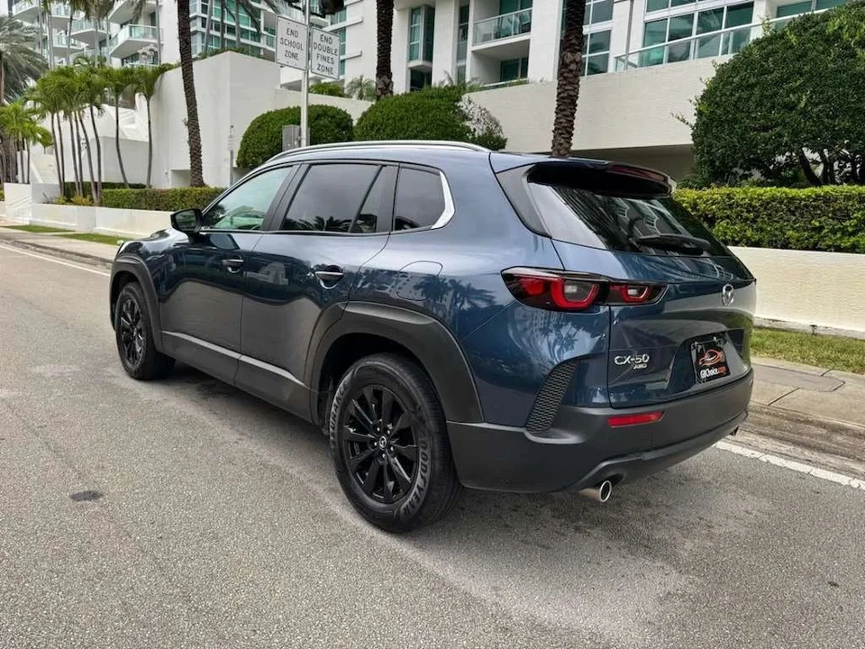 2025 Mazda CX-50 - Image 5 of 12