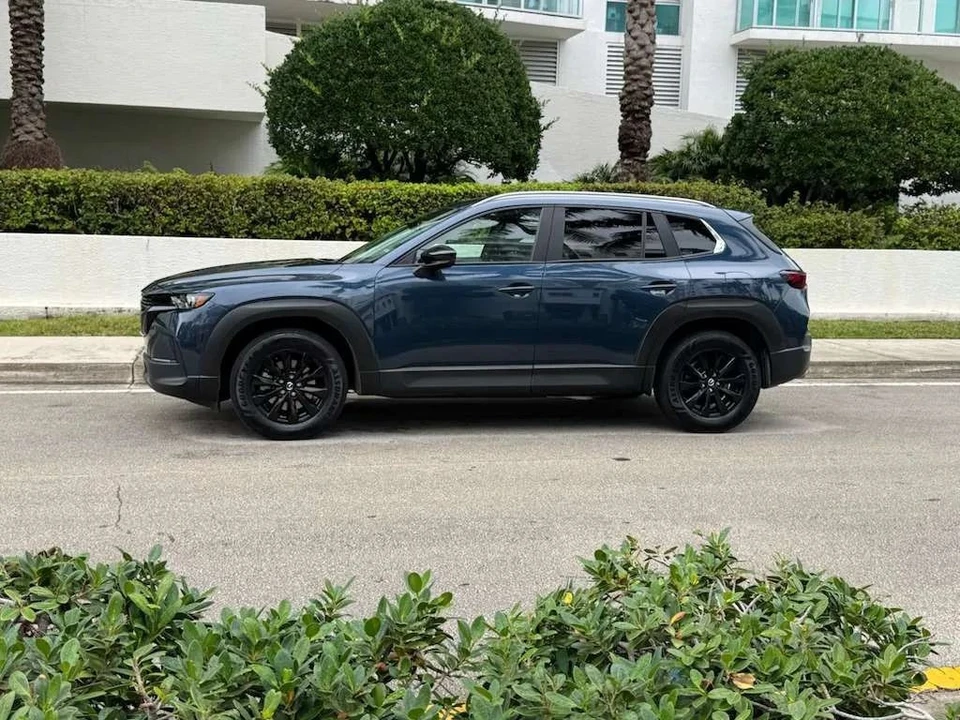 2025 Mazda CX-50 - Image 8 of 12