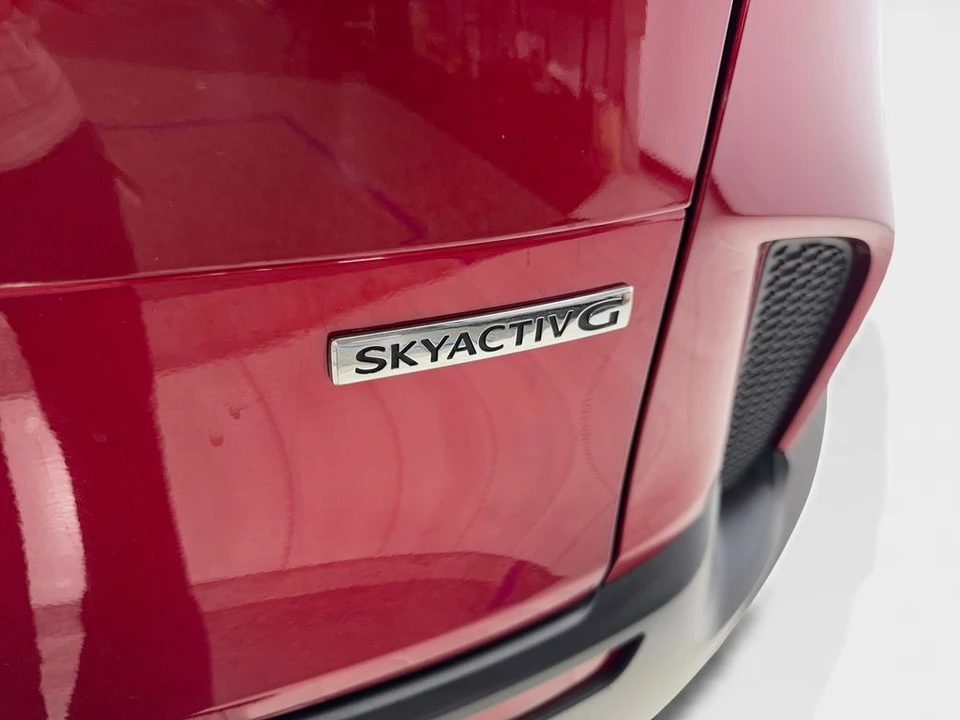 2025 Mazda CX-50 - Image 24 of 31