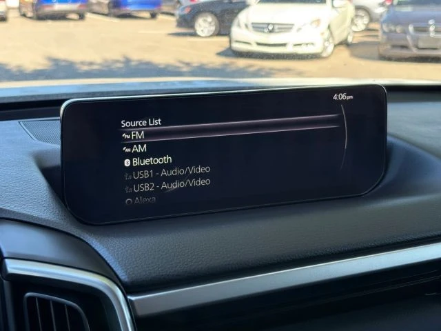 2025 Mazda CX-50 - Image 16 of 31