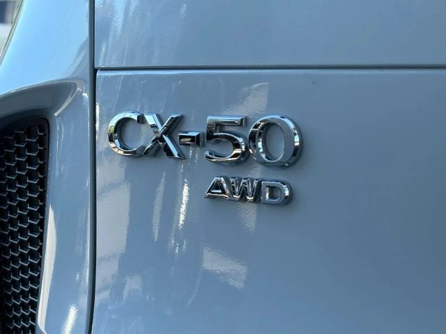 2025 Mazda CX-50 - Image 26 of 31