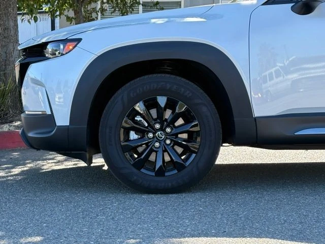 2025 Mazda CX-50 - Image 29 of 31