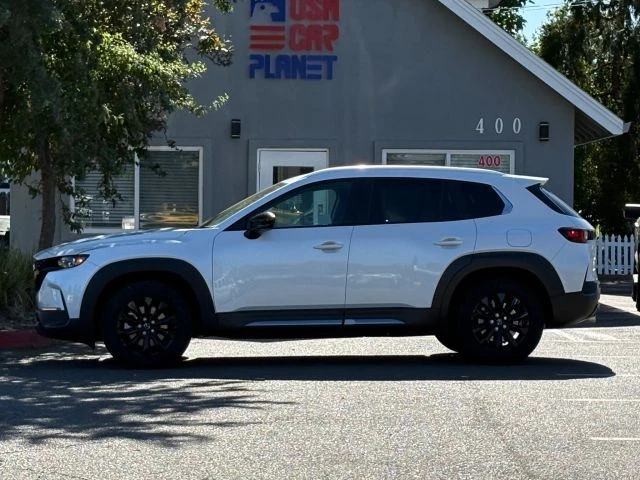 2025 Mazda CX-50 - Image 8 of 31