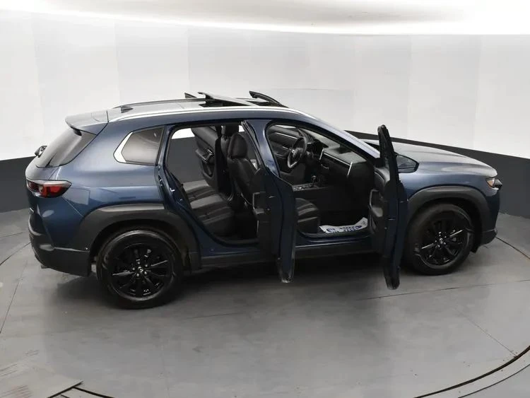 2025 Mazda CX-50 - Image 6 of 12