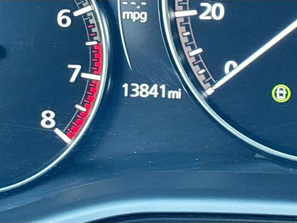 2025 Mazda CX-50 - Image 10 of 19