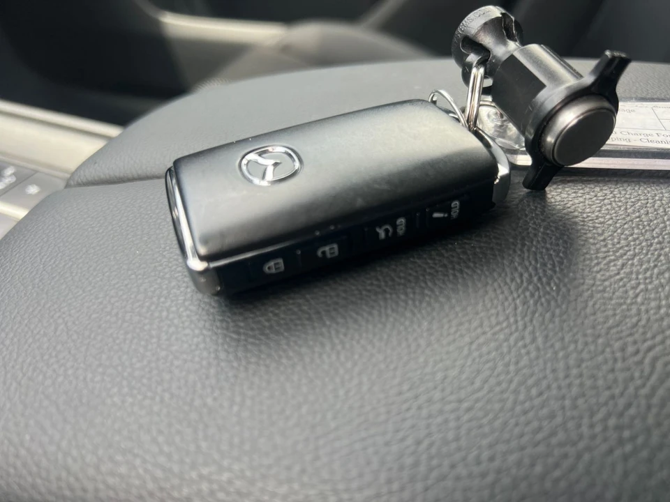 2025 Mazda CX-50 - Image 20 of 31