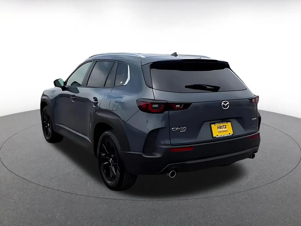 2025 Mazda CX-50 - Image 11 of 31