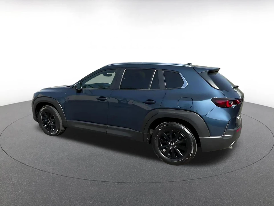 2025 Mazda CX-50 - Image 9 of 31