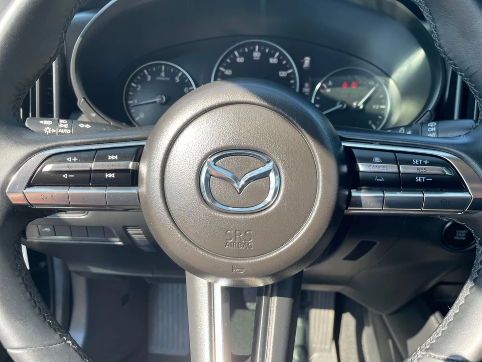 2025 Mazda CX-50 - Image 26 of 31