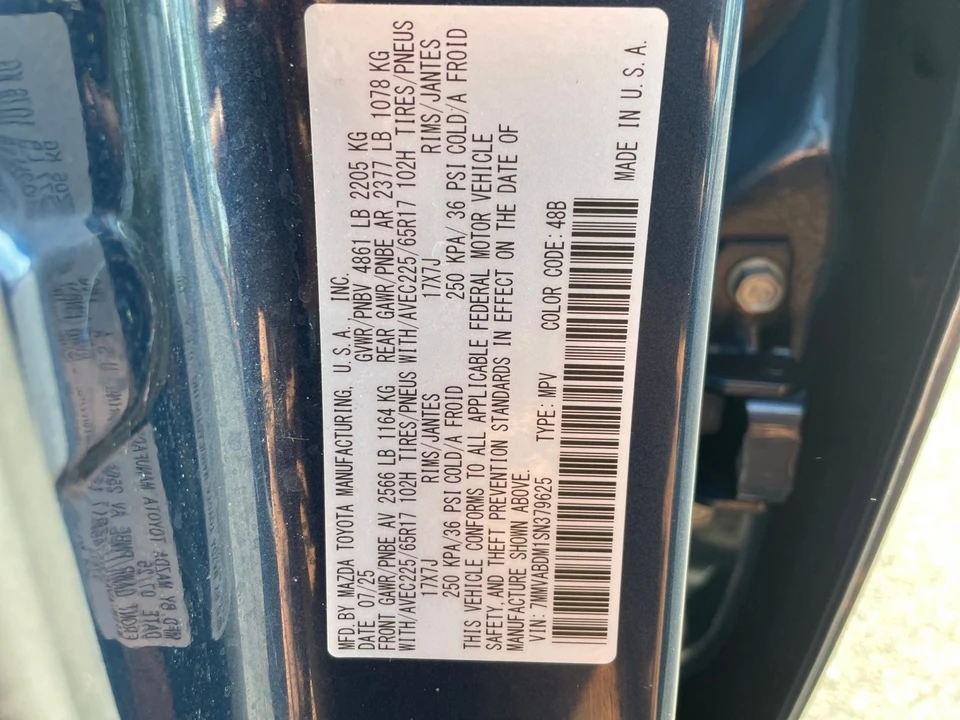 2025 Mazda CX-50 - Image 28 of 31
