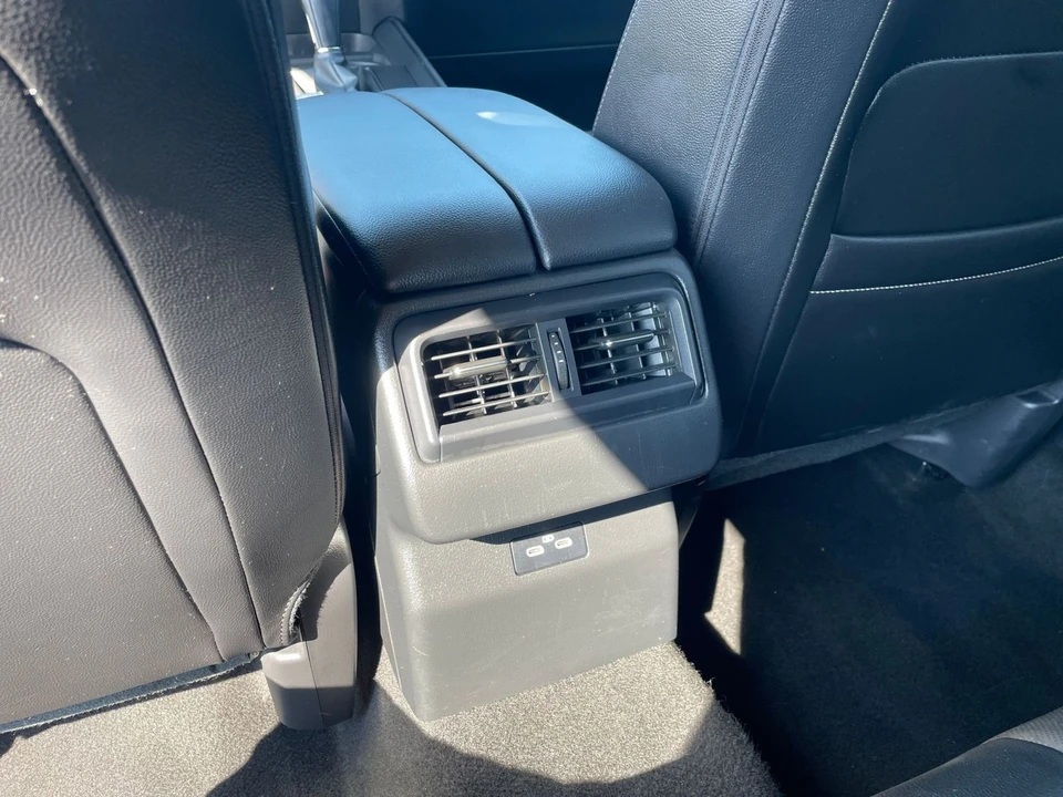 2025 Mazda CX-50 - Image 22 of 31