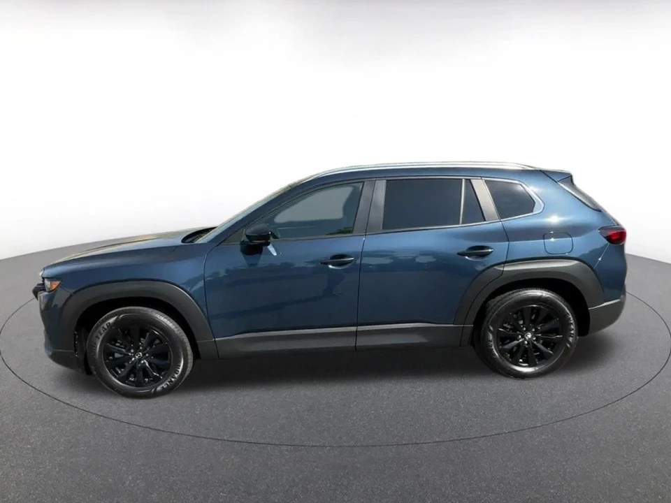 2025 Mazda CX-50 - Image 8 of 31