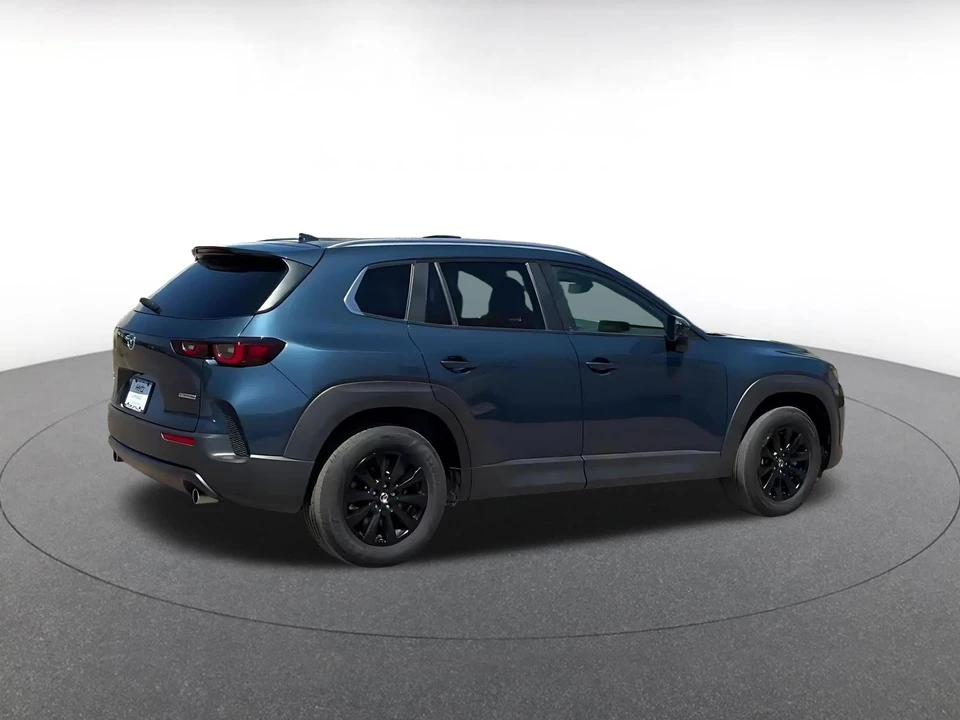 2025 Mazda CX-50 - Image 12 of 31