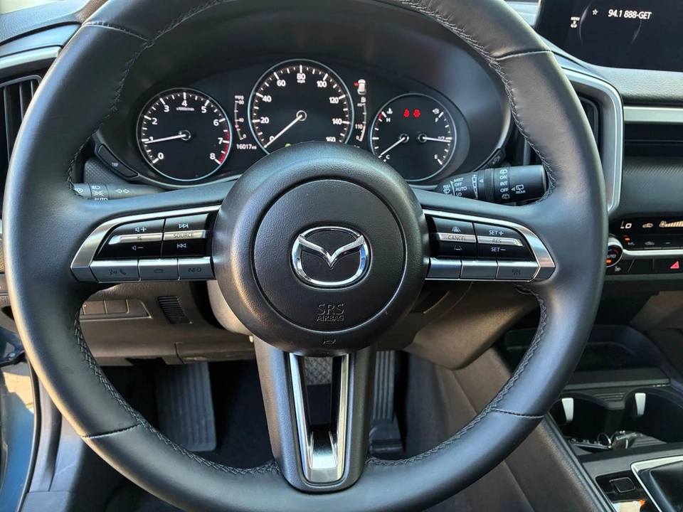 2025 Mazda CX-50 - Image 26 of 31