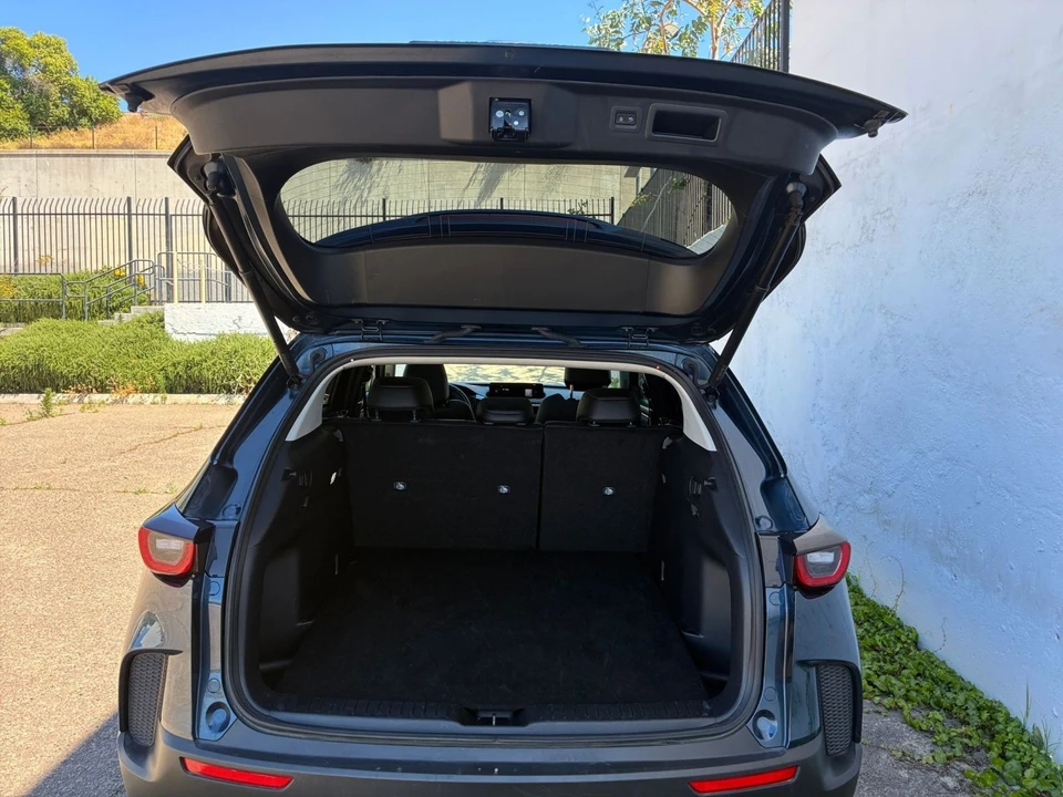 2025 Mazda CX-50 - Image 30 of 31
