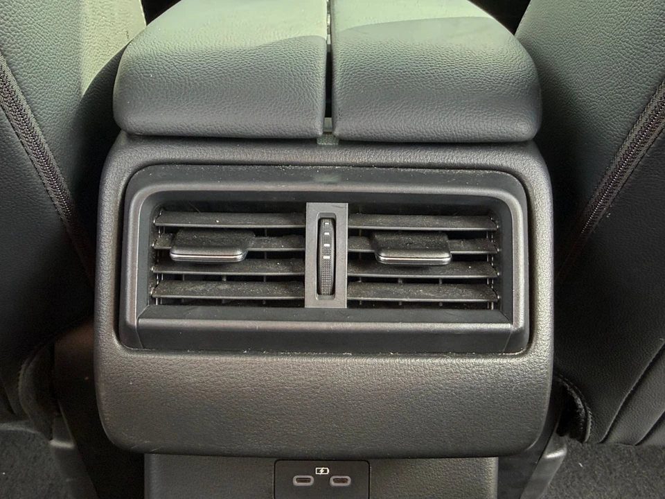 2025 Mazda CX-50 - Image 18 of 31