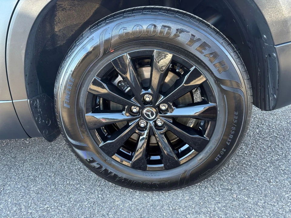 2025 Mazda CX-50 - Image 28 of 31