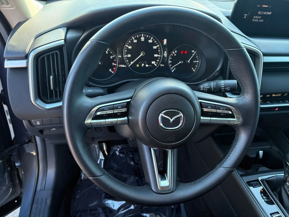 2025 Mazda CX-50 - Image 25 of 31