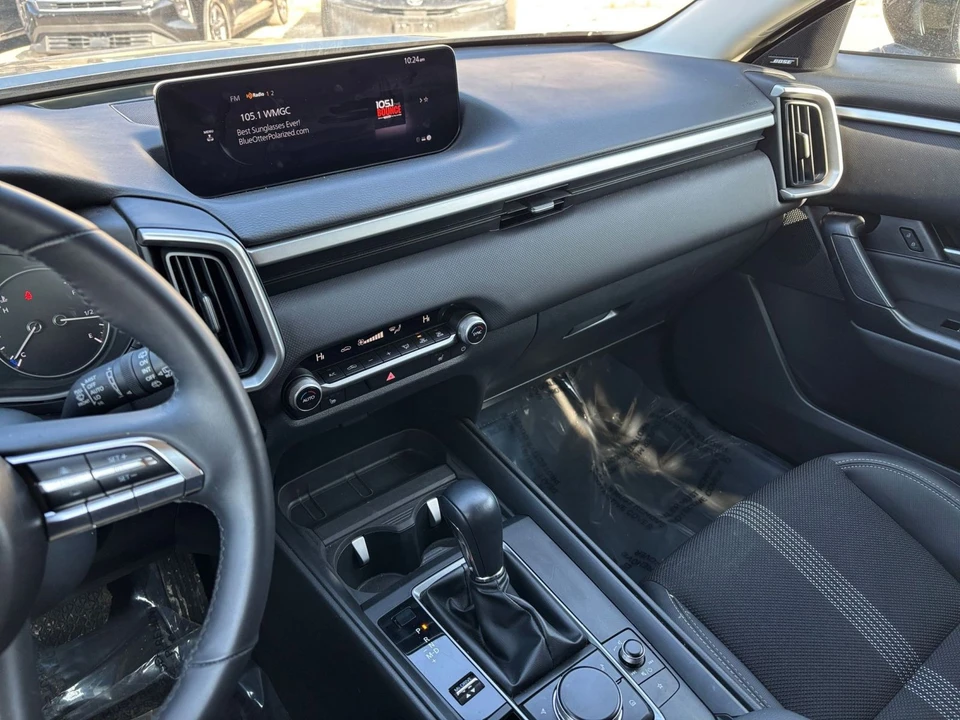 2025 Mazda CX-50 - Image 14 of 31
