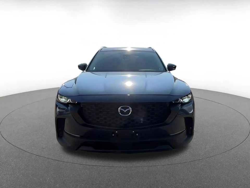 2025 Mazda CX-50 - Image 4 of 31