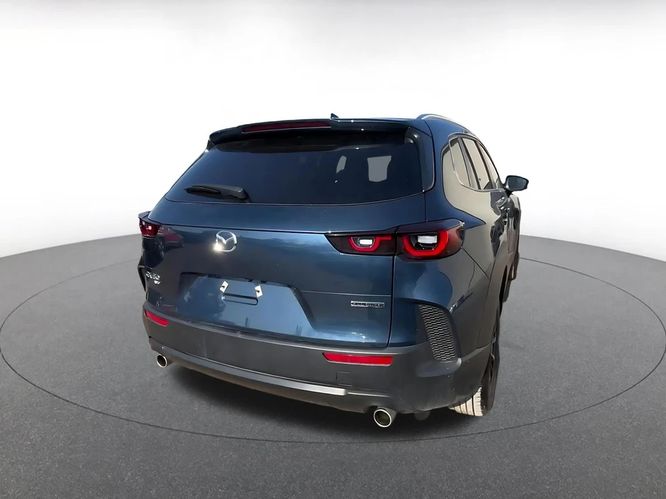 2025 Mazda CX-50 - Image 12 of 31