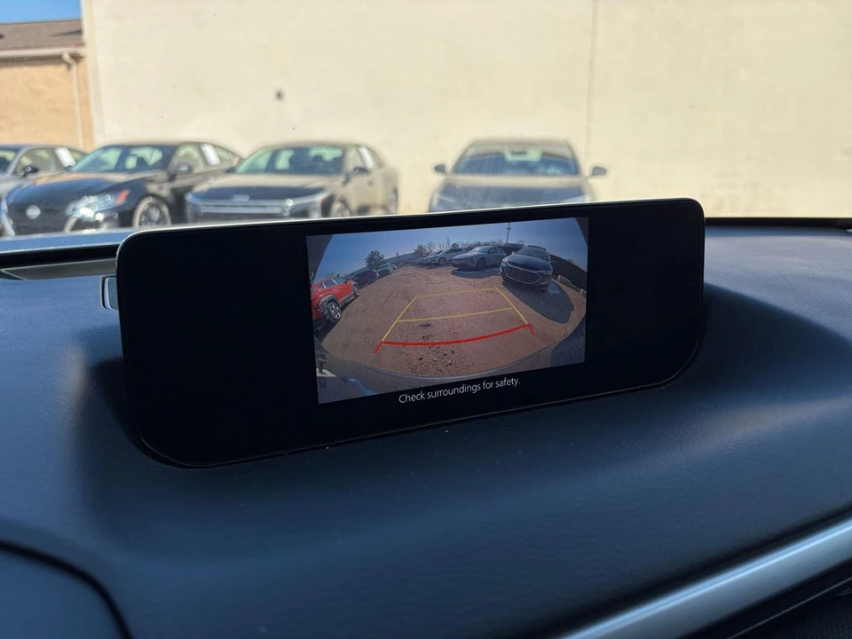 2025 Mazda CX-50 - Image 22 of 31