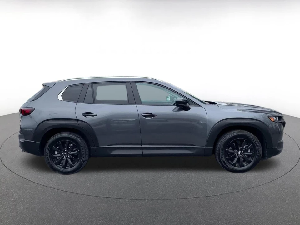 2025 Mazda CX-50 - Image 13 of 31