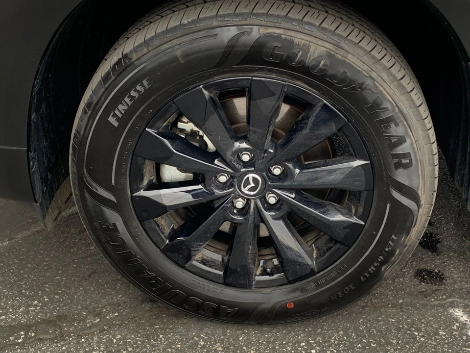 2025 Mazda CX-50 - Image 27 of 31