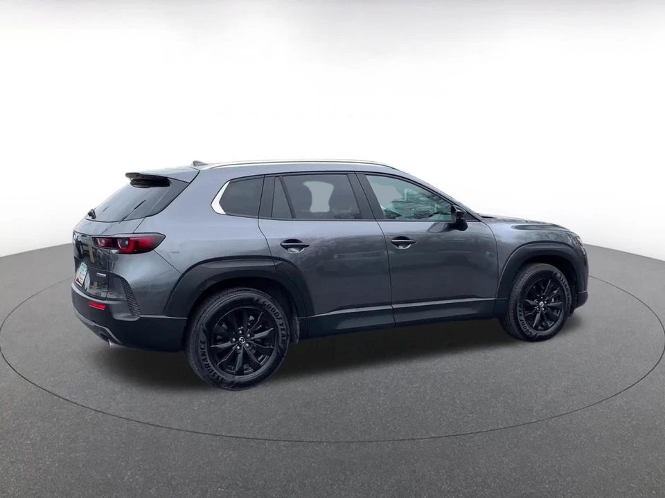 2025 Mazda CX-50 - Image 12 of 31