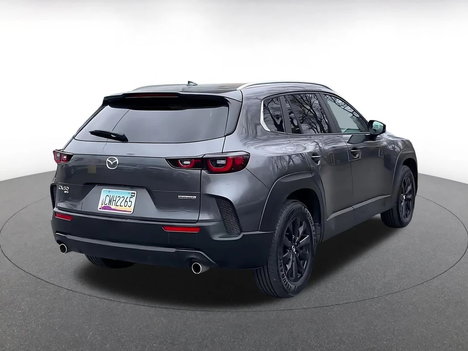2025 Mazda CX-50 - Image 11 of 31