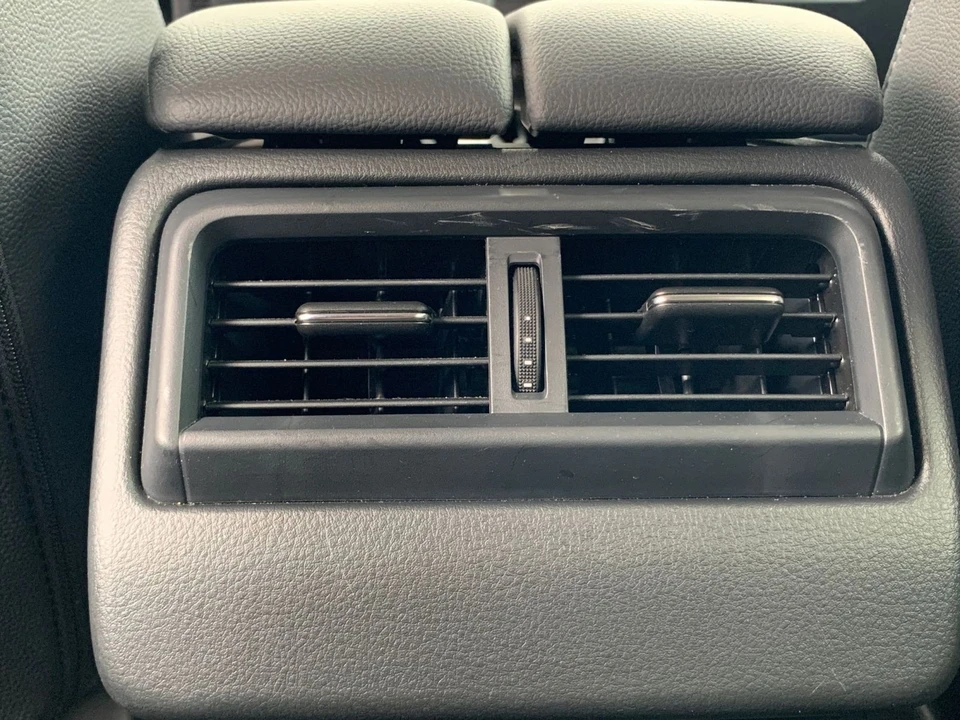 2025 Mazda CX-50 - Image 20 of 31