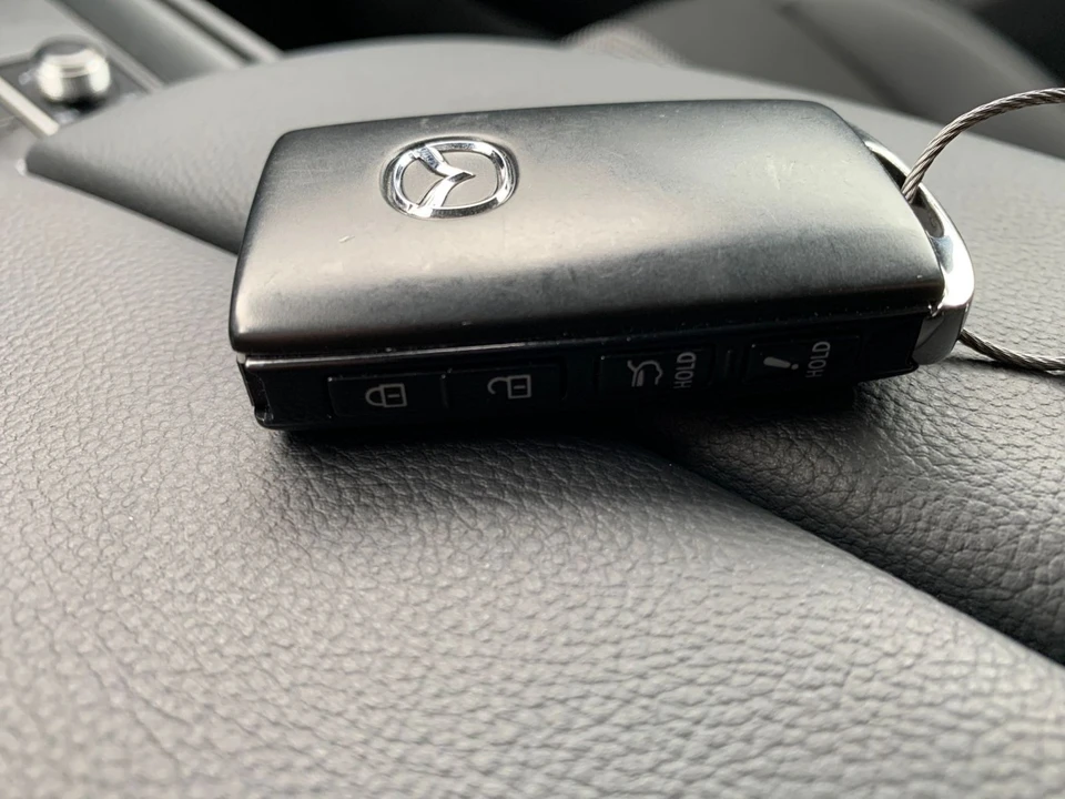 2025 Mazda CX-50 - Image 17 of 31