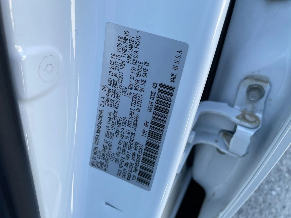 2025 Mazda CX-50 - Image 27 of 31