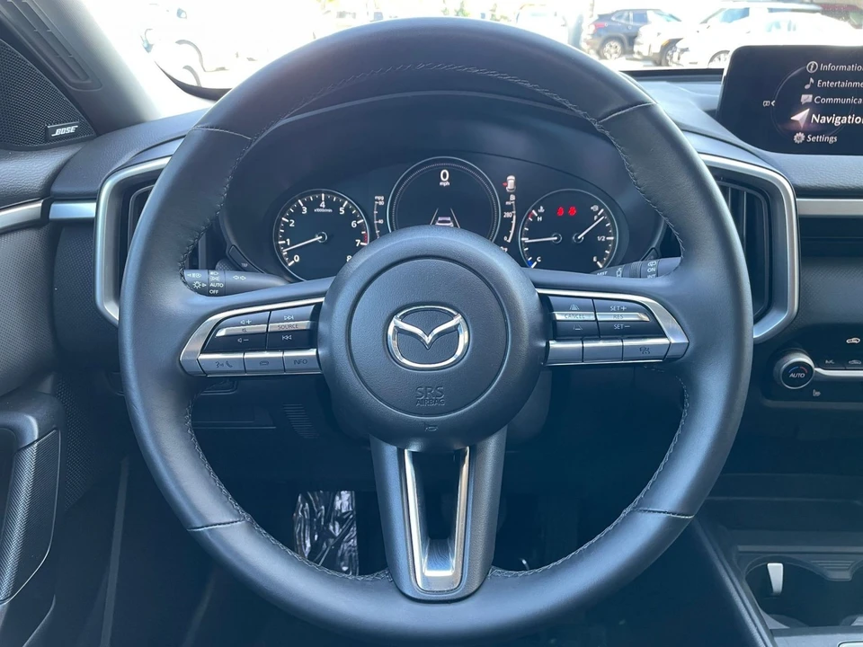 2025 Mazda CX-50 - Image 25 of 31