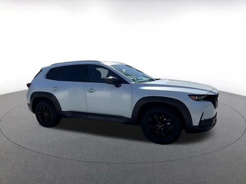 2025 Mazda CX-50 - Image 2 of 31