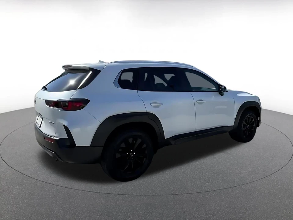 2025 Mazda CX-50 - Image 12 of 31