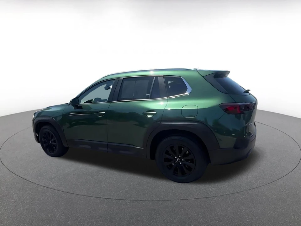 2025 Mazda CX-50 - Image 8 of 31