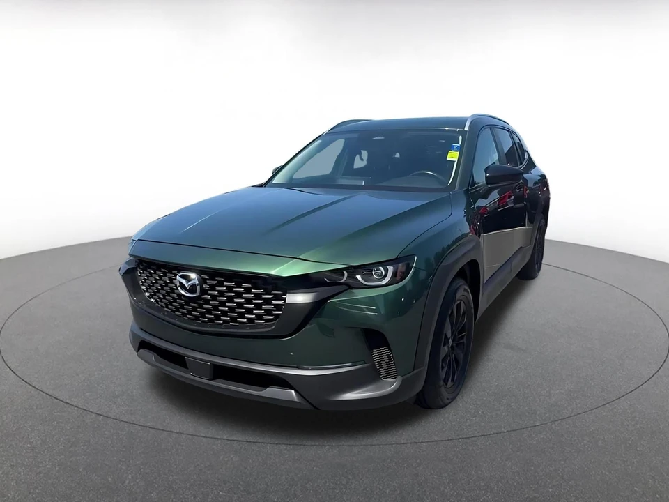 2025 Mazda CX-50 - Image 5 of 31