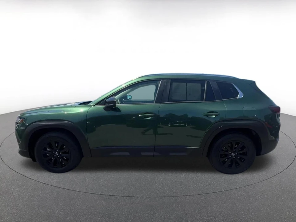 2025 Mazda CX-50 - Image 7 of 31