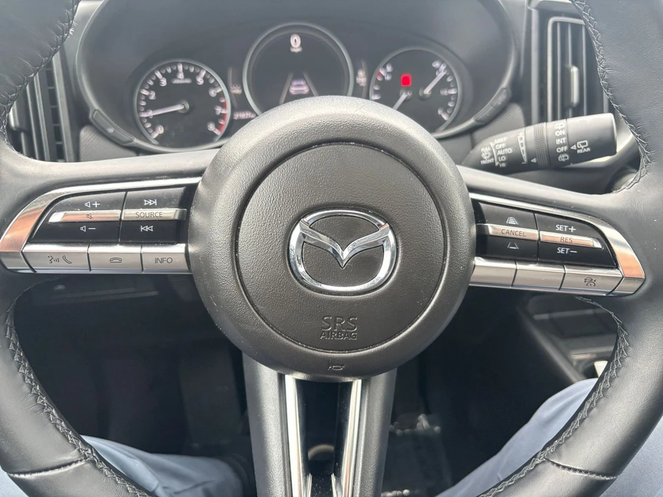 2025 Mazda CX-50 - Image 24 of 31