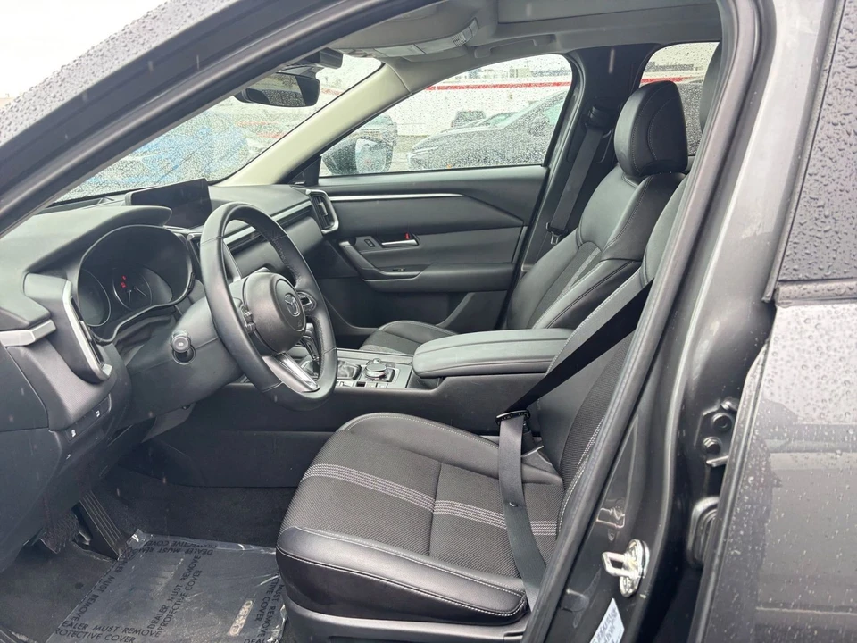 2025 Mazda CX-50 - Image 23 of 31