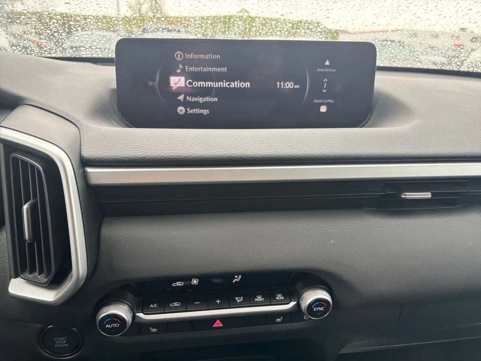 2025 Mazda CX-50 - Image 16 of 31