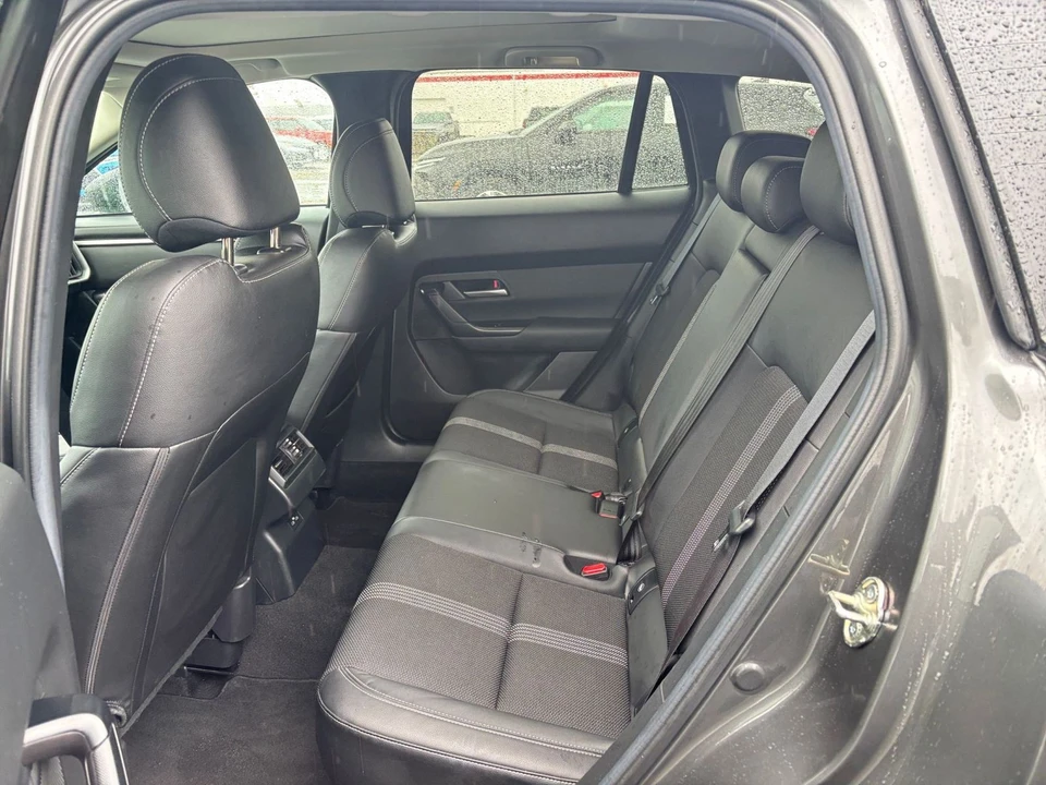 2025 Mazda CX-50 - Image 22 of 31
