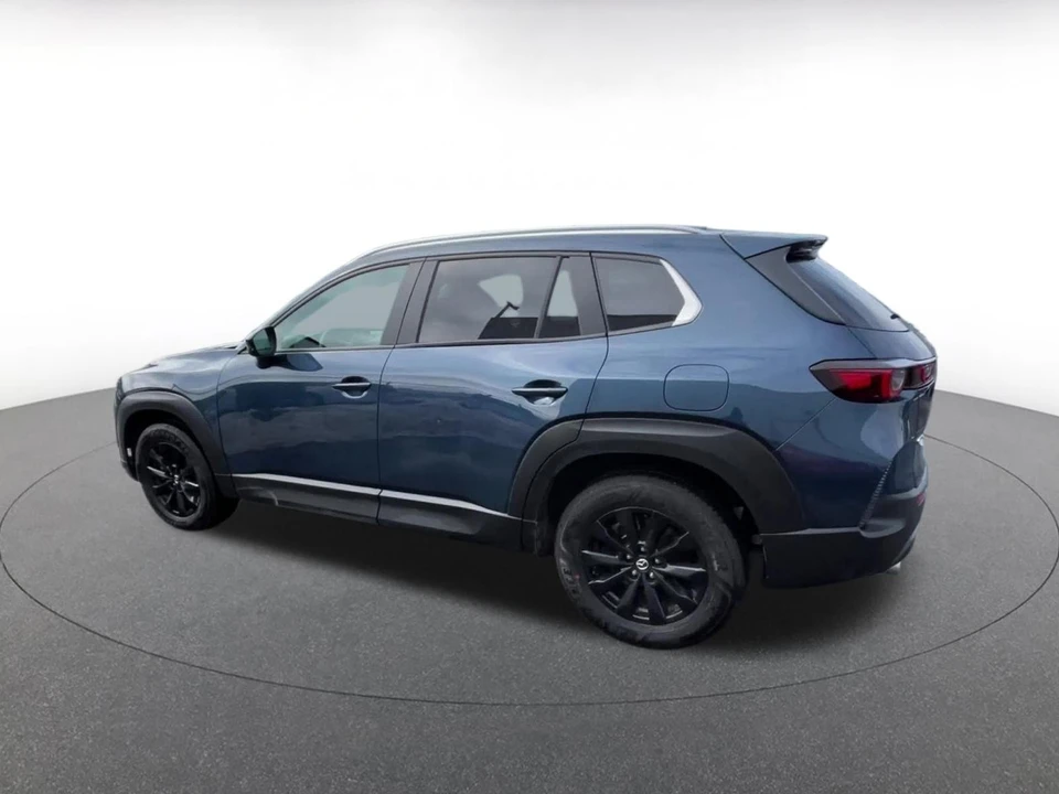 2025 Mazda CX-50 - Image 8 of 31