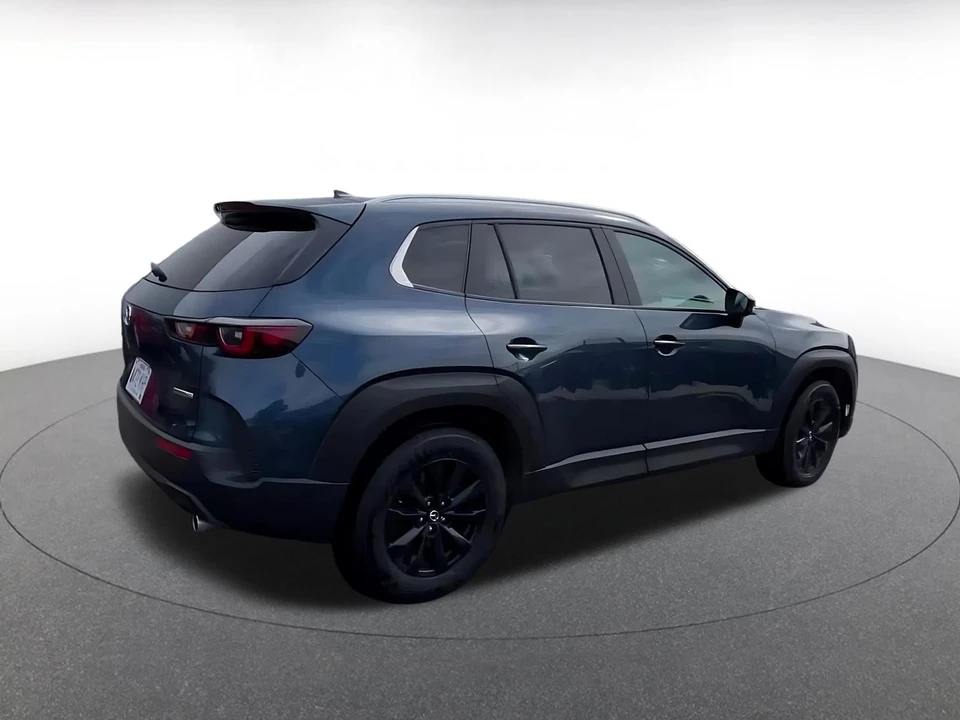 2025 Mazda CX-50 - Image 12 of 31