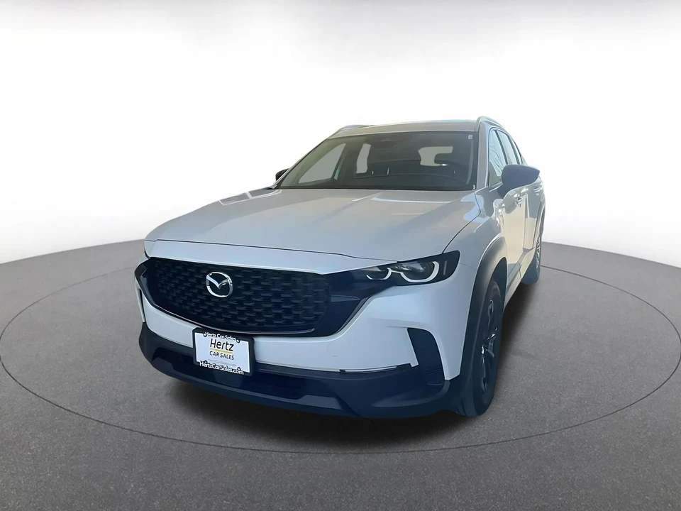 2025 Mazda CX-50 - Image 5 of 31